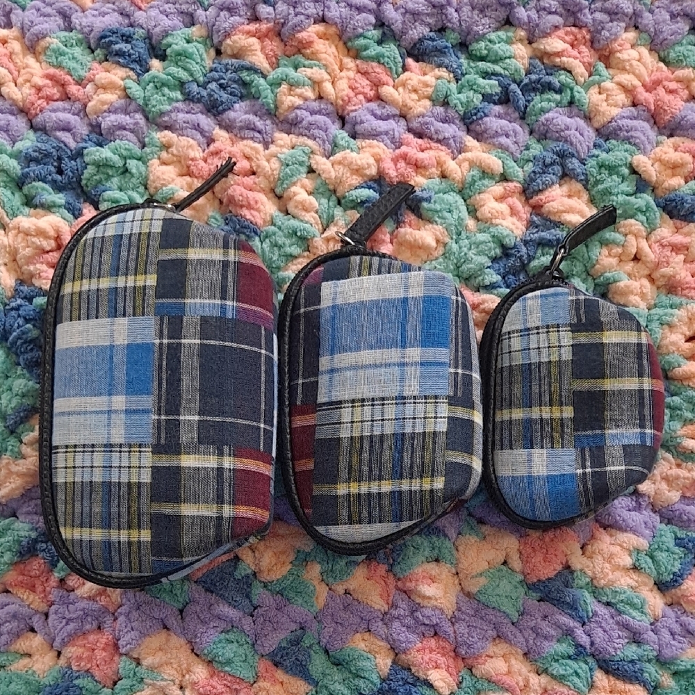 NWOT 3 Piece Nesting Madras Plaid Pouches/clutches